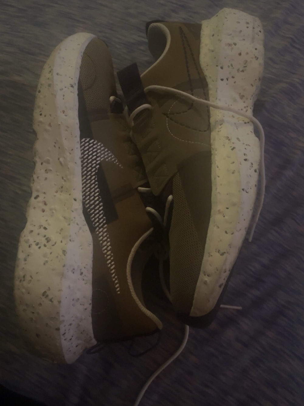 Nike Men’s Olive/Tan Casual Sneakers with Speckled White Sole
